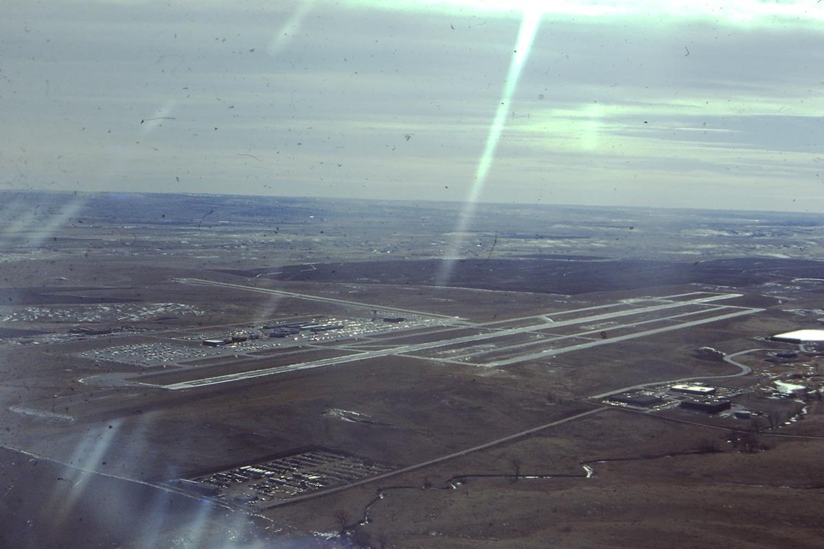 Arapahoe Airport in 1978