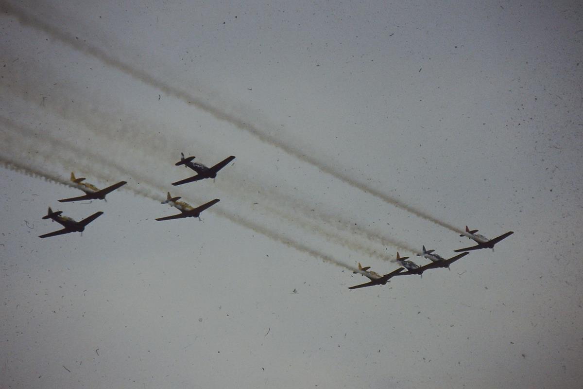 Oshkosh Fly-In Airshow, August 1987