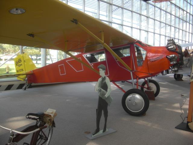Curtiss Robin