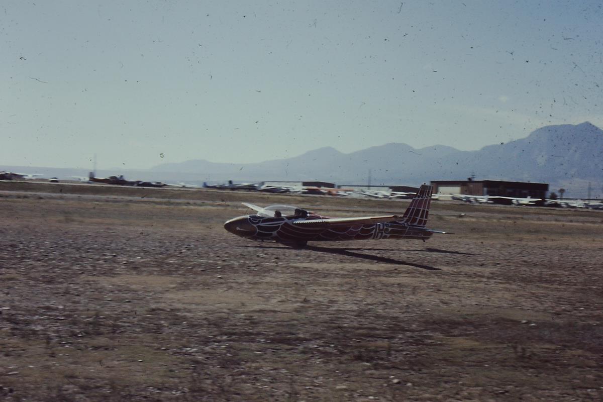 Schweizer 2-32 three-place gliders at Boulder Airport, Colorado, August 1981