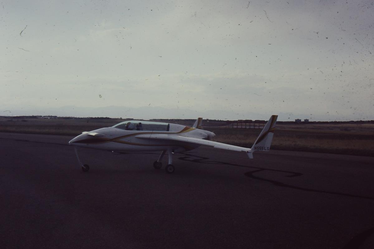 Varieze at Arapahoe Airport, March 1983