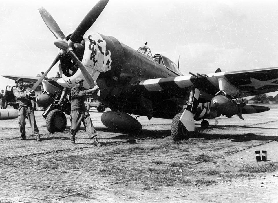 World War II Aviation  
Photos