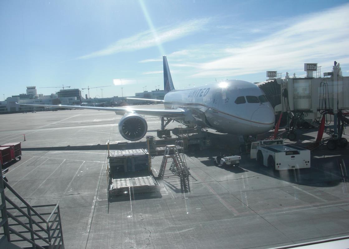 United Airlines' Introduction of the Boeing 787 to Denver, November 2012