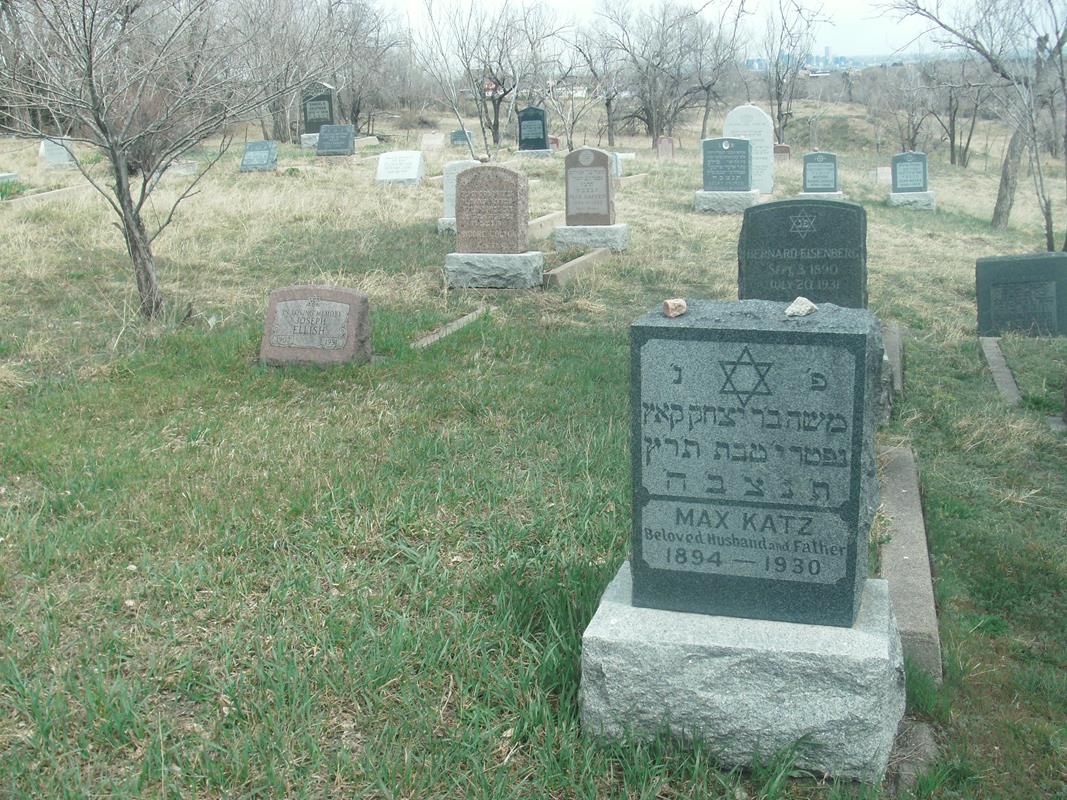 Golden Hill Cemetery